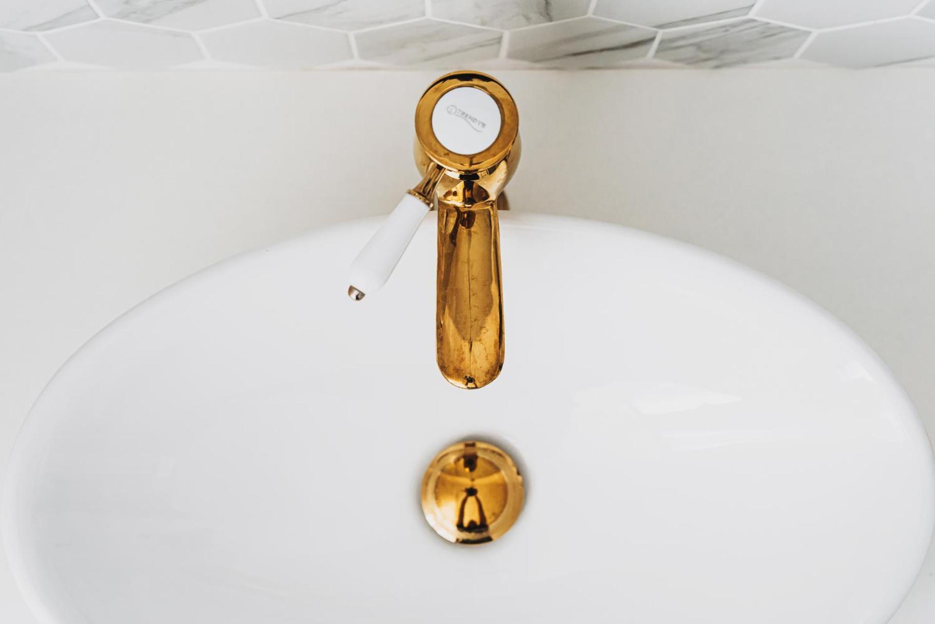 Voya Nordic Apartment-A Luxury Oasis In The Old Town Braşov Exteriör bild