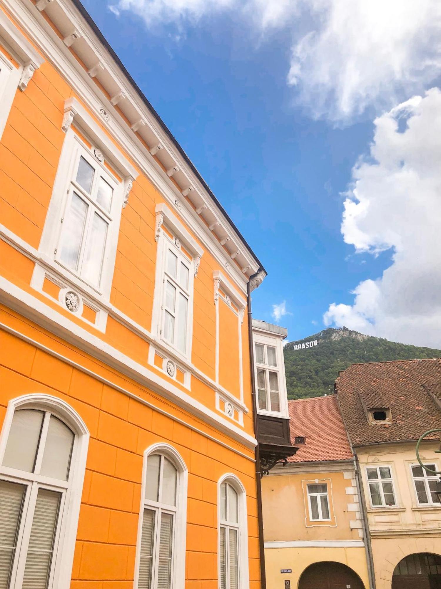 Voya Nordic Apartment-A Luxury Oasis In The Old Town Braşov Rum bild