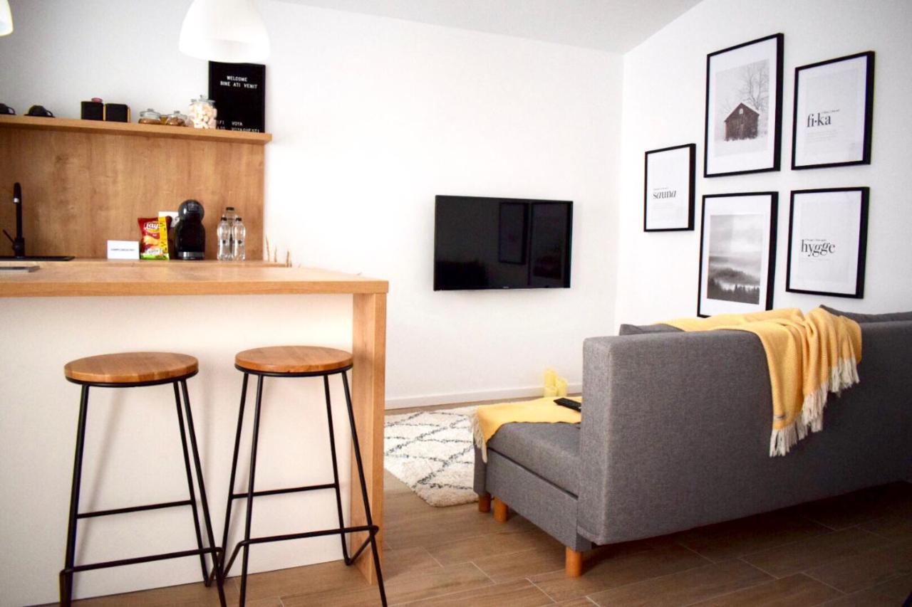 Voya Nordic Apartment-A Luxury Oasis In The Old Town Braşov Exteriör bild